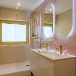 Semesterbostad Refuge Mil100 Chalet-spa Luxe 5 *
