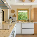 Refuge Mil100 Chalet-spa Luxe 5 *