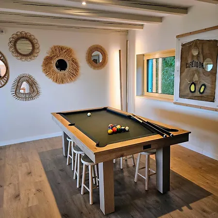 Refuge Mil100 Chalet-spa Luxe 5 Holiday home *