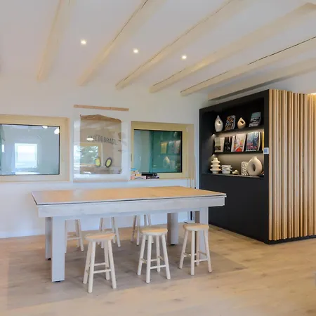 Semesterbostad Refuge Mil100 Chalet-spa Luxe 5 *