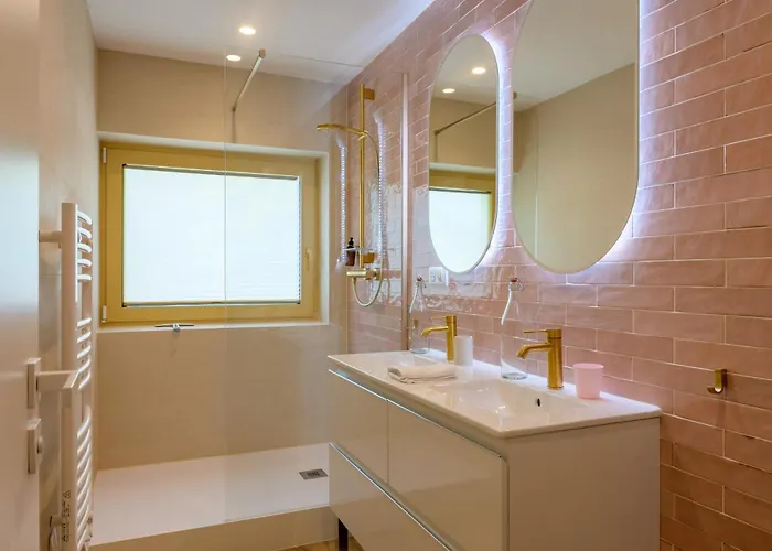 Σπίτι διακοπών Refuge Mil100 Chalet-spa Luxe 5 *