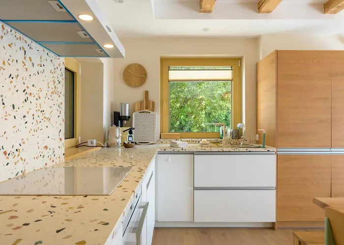 Refuge Mil100 Chalet-spa Luxe 5 *